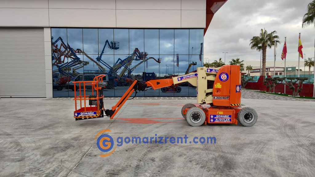 JLG E300AJP